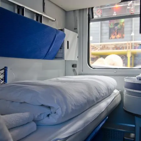 Basecamp * בון