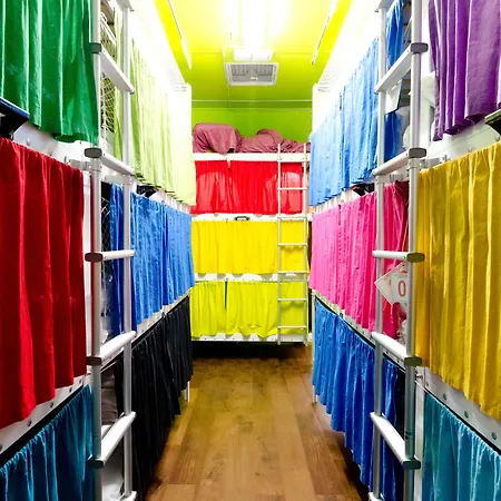 Vandrarhem Basecamp *